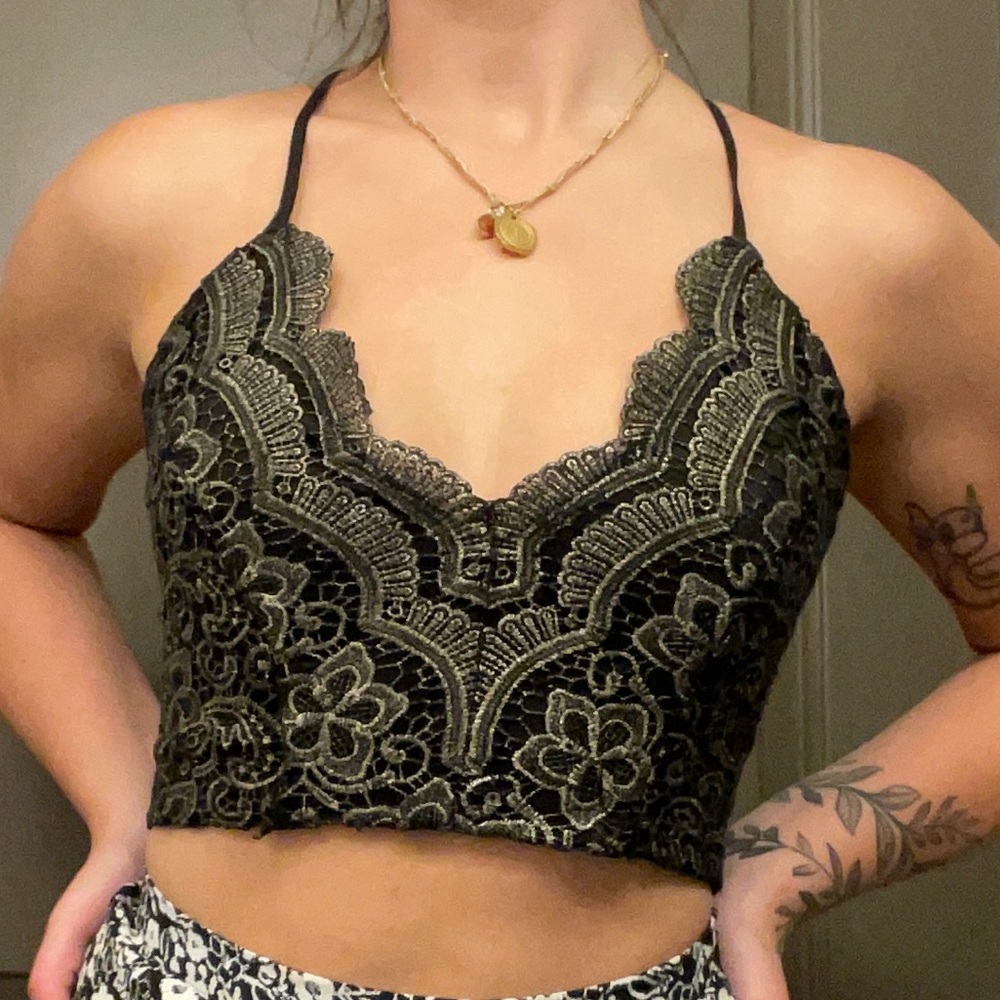 Black and gold (or blue and white ;) ) crop top - windsor